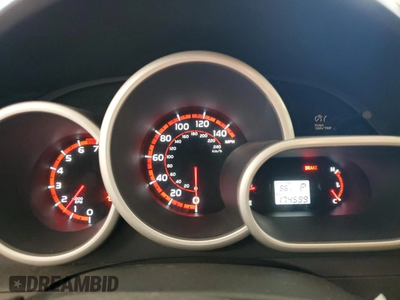 2009 Toyota Matrix S with VIN 2T1KE40E69C012797, listed as a Copart auction lot 62181605 with 174,599 mi miles and Salvage title. Bid and sale history available at DreamBid. Image 9.