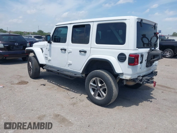 2018 Jeep Wrangler Unlimited Sahara z VIN 1C4HJXEG0JW245118, wystawiony jako IAAI lot #42066614 z przebiegiem 83 743 mil mil oraz . Historia ofert i sprzedaży dostępna na DreamBid. Obrazek 3.