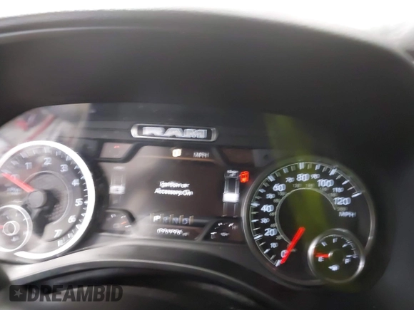 2022 Ram 1500 Big Horn z VIN 1C6SRFMT7NN367274, wystawiony jako IAAI lot #41624816 z przebiegiem 96 996 mil mil oraz . Historia ofert i sprzedaży dostępna na DreamBid. Obrazek 7.