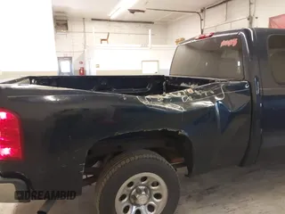 2007 Chevrolet Silverado 1500 LT w/1LT with VIN 2GCEC19C771621072, listed as a IAAI auction lot 41747993 with 217,232 mi miles. Bid and sale history available at carsss.com. Image 6.
