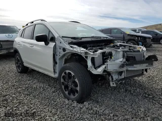 2022 Subaru Crosstrek with VIN JF2GTABC4N8229049, listed as a Copart auction lot 50972584 with 37,575 mi miles and Salvage Title. Bid and sale history available at carsss.com. Image 4.