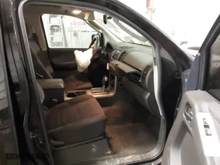 2005 Nissan Pathfinder LE with VIN 5N1AR18W85C766004, listed as a IAAI auction lot 41727909 with 197,926 mi miles. Bid and sale history available at carsss.com. Image 5.