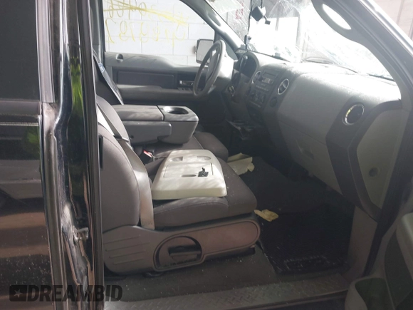 2006 Ford F-150 XLT with VIN 1FTPX14V76FB60470, listed as a IAAI auction lot 42488782 with 115,866 mi miles and . Bid and sale history available at DreamBid. Image 5.