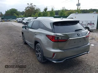 2018 Lexus RX 350L Premium z VIN JTJDZKCA2J2005016, wystawiony jako IAAI lot #40415146 z przebiegiem 33 212 mil mil oraz . Historia ofert i sprzedaży dostępna na DreamBid. Obrazek 3.