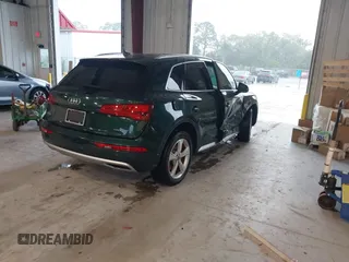 2020 Audi Q5 Premium z VIN WA1ANAFY2L2022805, wystawiony jako IAAI lot #42483481 z przebiegiem 21 195 mil mil oraz . Historia ofert i sprzedaży dostępna na DreamBid. Obrazek 4.