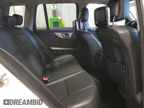 2014 Mercedes-Benz GLK 350 with VIN WDCGG5HB8EG332290, listed as a Copart auction lot 48495315 with 123,180 mi miles and Salvage Title. Bid and sale history available at carsss.com. Image 11.