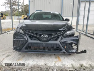 2022 Toyota Camry SE with VIN 4T1G11AK4NU631251, listed as a Copart auction lot 49488915 with 67,900 mi miles and Salvage Title. Bid and sale history available at carsss.com. Image 5.