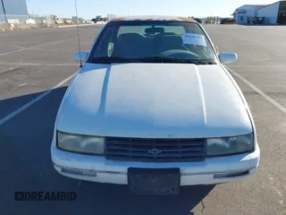 1995 Chevrolet Corsica z VIN 1G1LD5541SY257563, wystawiony jako IAAI lot #41439457 z przebiegiem 187 952 mil mil oraz . Historia ofert i sprzedaży dostępna na DreamBid. Obrazek 6.
