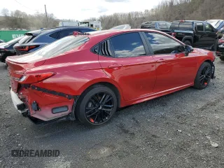2025 Toyota Camry LE with VIN 4T1DAACK9SU001561, listed as a Copart auction lot 53425505 with 28,670 mi miles and Salvage Title. Bid and sale history available at carsss.com. Image 3.