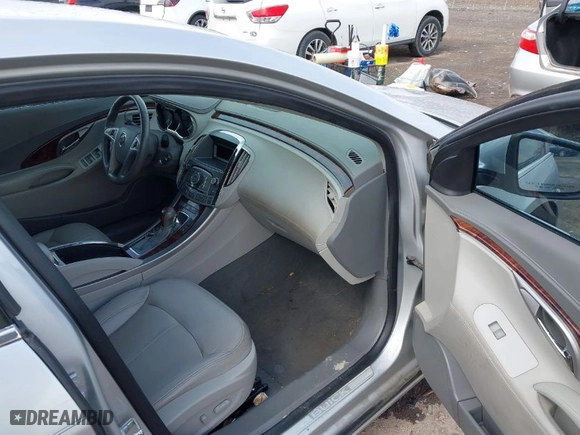 2012 Buick LaCrosse Premium 1 with VIN 1G4GD5ER2CF214816, listed as a IAAI auction lot 41872959 with 202,501 mi miles. Bid and sale history available at carsss.com. Image 5.