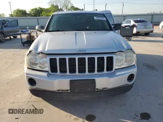 2006 Jeep Grand Cherokee Laredo with VIN 1J4GR48K96C140549, listed as a Copart auction lot 49876955 with 161,575 mi miles and Salvage Title. Bid and sale history available at carsss.com. Image 5.