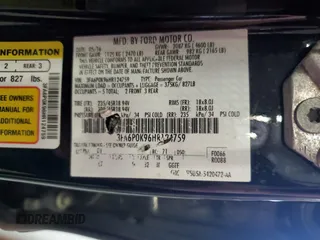 2017 Ford Fusion Titanium z VIN 3FA6P0K96HR124759, wystawiony jako Copart lot #61414395 z przebiegiem 175 655 mil mil oraz Czysty tytuł • Clean title. Historia ofert i sprzedaży dostępna na DreamBid. Obrazek 12.