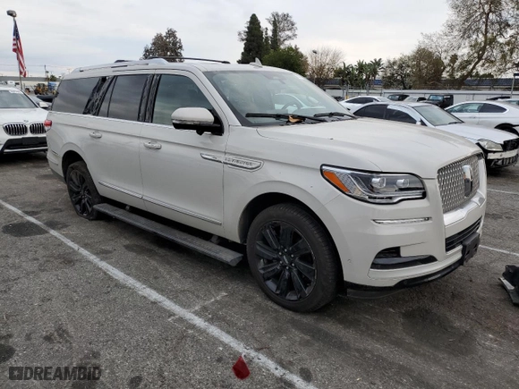 2023 Lincoln Navigator L Reserve with VIN 5LMJJ3LG8PEL11662, listed as a Copart auction lot 89001225 with 19,332 mi miles and Salvage Title. Bid and sale history available at carsss.com. Image 4.