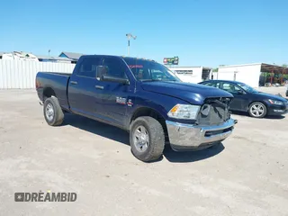 2017 Ram 2500 Tradesman z VIN 3C6UR5CL6HG790882, wystawiony jako IAAI lot #42075668 z przebiegiem 125 236 mil mil oraz . Historia ofert i sprzedaży dostępna na DreamBid. Obrazek 1.