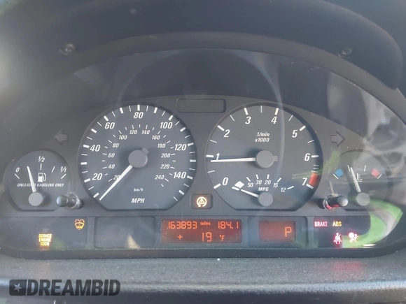 2002 BMW 3 Series 325Ci with VIN WBABS334X2JY59805, listed as a IAAI auction lot 41329486 with 163,893 mi miles and . Bid and sale history available at DreamBid. Image 7.