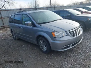 2015 Chrysler Town & Country Touring-L with VIN 2C4RC1CGXFR547398, listed as a IAAI auction lot 41869113 with 139,646 mi miles. Bid and sale history available at carsss.com. Image 1.