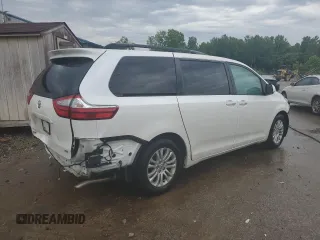 2015 Toyota Sienna XLE with VIN 5TDYK3DC6FS630405, listed as a Copart auction lot 59872045 with 60,306 mi miles and Salvage title. Bid and sale history available at DreamBid. Image 3.