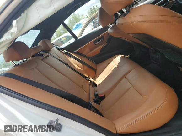 2018 BMW 3 Series 330i with VIN WBA8B9C5XJEE83087, listed as a Copart auction lot 58171245 with 69,846 mi miles and Salvage title. Bid and sale history available at DreamBid. Image 10.