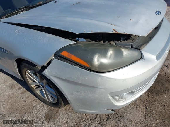 2008 Hyundai Tiburon GS with VIN KMHHM66D98U292591, listed as a IAAI auction lot 42021445 with 219,750 mi miles. Bid and sale history available at carsss.com. Image 6.