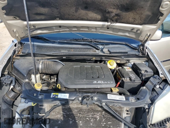 2014 Chrysler Town & Country Touring with VIN 2C4RC1BGXER438570, listed as a Copart auction lot 50008645 with 176,562 mi miles and Salvage Title. Bid and sale history available at carsss.com. Image 12.