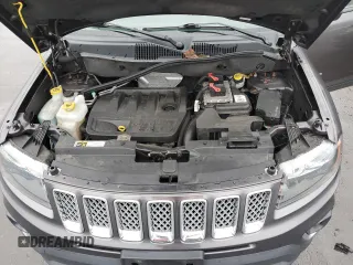 2015 Jeep Compass Limited with VIN 1C4NJDCB5FD105528, listed as a Copart auction lot 36339143 with 61,564 mi miles. Bid and sale history available at carsss.com. Image 12.