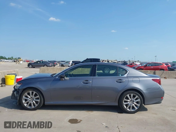 2013 Lexus GS 350 z VIN JTHBE1BL0D5011921, wystawiony jako IAAI lot #42026835 z przebiegiem 274 942 mil mil oraz . Historia ofert i sprzedaży dostępna na DreamBid. Obrazek 14.