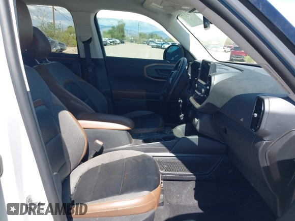 2024 Ford Bronco Sport Outer Banks with VIN 3FMCR9C65RRE03245, listed as a IAAI auction lot 42571723 with 32,918 mi miles and . Bid and sale history available at DreamBid. Image 5.