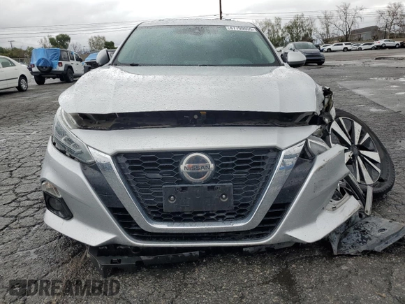 2019 Nissan Altima 2.5 SV with VIN 1N4BL4DV7KC125758, listed as a Copart auction lot 47799055 with 87,846 mi miles and Salvage Title. Bid and sale history available at carsss.com. Image 5.