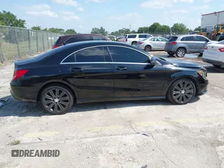 2017 Mercedes-Benz CLA 250 z VIN WDDSJ4EB0HN445169, wystawiony jako IAAI lot #42015788 z przebiegiem 58 900 mil mil oraz . Historia ofert i sprzedaży dostępna na DreamBid. Obrazek 13.