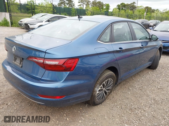 2021 Volkswagen Jetta S z VIN 3VWC57BU1MM070677, wystawiony jako IAAI lot #42312226 z przebiegiem 53 808 mil mil oraz . Historia ofert i sprzedaży dostępna na DreamBid. Obrazek 4.