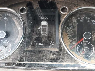 2015 Volkswagen CC Lux с VIN WVWRN7AN7FE811396, выставлен на аукционе IAAI как лот 42449677 с пробегом 219 062 миль миль и . История ставок и продаж доступна на DreamBid. Изображение 7.