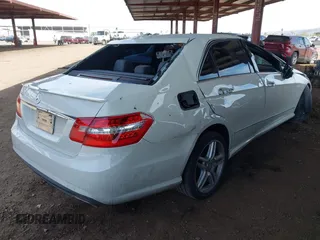 2011 Mercedes-Benz E-Class E 350 Luxury with VIN WDDHF5GB9BA380691, listed as a IAAI auction lot 41862104 with 99,526 mi miles. Bid and sale history available at carsss.com. Image 4.