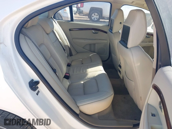 2009 Volvo S80 с VIN YV1AR852591098625, выставлен на аукционе IAAI как лот 41656862 с пробегом 162 837 миль миль и . История ставок и продаж доступна на DreamBid. Изображение 8.