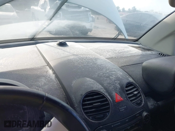 2009 Volkswagen Beetle S with VIN 3VWRF31YX9M402739, listed as a IAAI auction lot 42353898 with Not provided miles and . Bid and sale history available at DreamBid. Image 12.
