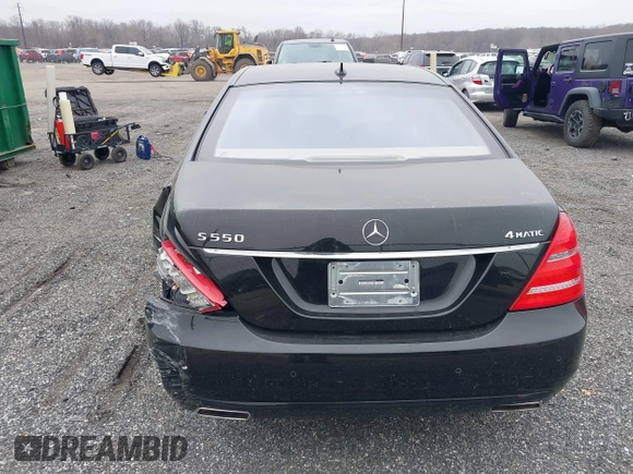 2010 Mercedes-Benz S 550 with VIN WDDNG8GB7AA329979, listed as a IAAI auction lot 41783705 with 124,126 mi miles and . Bid and sale history available at DreamBid. Image 16.