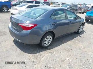 2016 Toyota Corolla L z VIN 5YFBURHE5GP480635, wystawiony jako IAAI lot #42512453 z przebiegiem 122 481 mil mil oraz . Historia ofert i sprzedaży dostępna na DreamBid. Obrazek 4.
