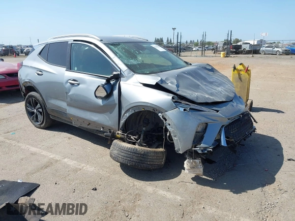 2024 Buick Encore GX Sport Touring с VIN KL4AMESL8RB122520, выставлен на аукционе IAAI как лот 42100439 с пробегом 15 787 миль миль и . История ставок и продаж доступна на DreamBid. Изображение 1.