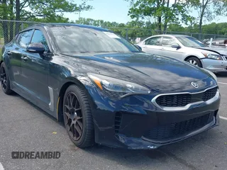 2018 Kia Stinger Premium z VIN KNAE25LAXJ6014856, wystawiony jako IAAI lot #42242842 z przebiegiem 86 091 mil mil oraz . Historia ofert i sprzedaży dostępna na DreamBid. Obrazek 1.