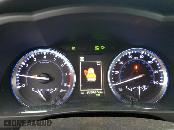 2018 Toyota Highlander SE z VIN 5TDKZRFH2JS265873, wystawiony jako Copart lot #56623075 z przebiegiem 202 427 mil mil oraz Szkoda całkowita • Salvage title. Historia ofert i sprzedaży dostępna na DreamBid. Obrazek 9.