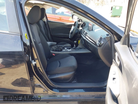 2015 Mazda 3 i Sport z VIN 3MZBM1U72FM134019, wystawiony jako IAAI lot #41750868 z przebiegiem 135 387 mil mil oraz . Historia ofert i sprzedaży dostępna na DreamBid. Obrazek 5.