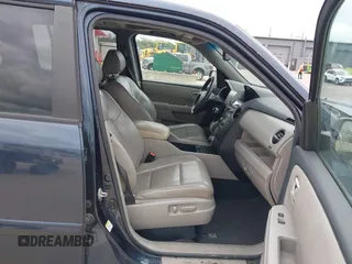 2012 Honda Pilot EX-L with VIN 5FNYF4H61CB043074, listed as a IAAI auction lot 42173097 with 234,192 mi miles. Bid and sale history available at carsss.com. Image 5.