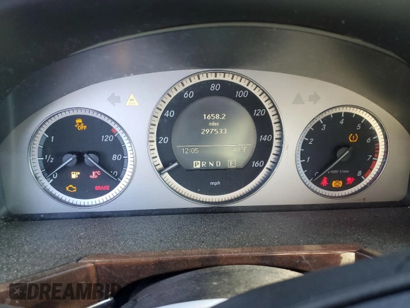 2011 Mercedes-Benz GLK 350 with VIN WDCGG8HBXBF647188, listed as a Copart auction lot 74005044 with 297,533 mi miles and Salvage Title. Bid and sale history available at DreamBid. Image 9.