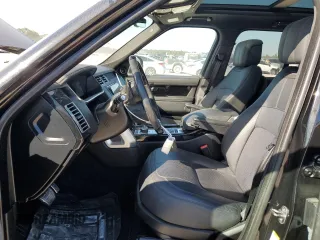 2022 Land Rover Range Rover Westminster with VIN SALGS2RU9NA459581, listed as a Copart auction lot 77399534 with 56,644 mi miles and Salvage title. Bid and sale history available at DreamBid. Image 7.
