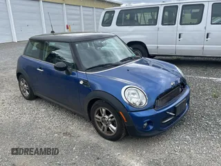 2012 MINI Hardtop z VIN WMWSU3C55CT540403, wystawiony jako Copart lot #59919955 z przebiegiem 80 247 mil mil oraz Czysty tytuł • Clean title. Historia ofert i sprzedaży dostępna na DreamBid. Obrazek 1.