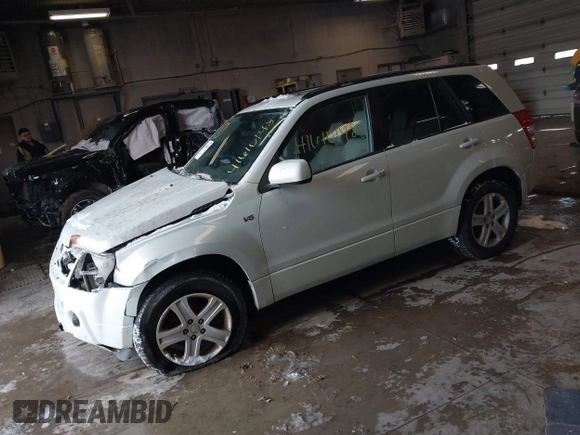 2006 Suzuki Grand Vitara Luxury with VIN JS3TD947764101438, listed as a IAAI auction lot 41610148 with 172,483 mi miles and . Bid and sale history available at DreamBid. Image 2.