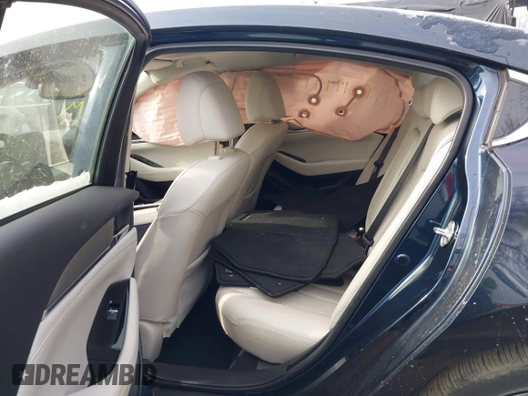 2018 Mazda Mazda6 Grand Touring Reserve with VIN JM1GL1WY9J1321670, listed as a IAAI auction lot 41401543 with 33,679 mi miles. Bid and sale history available at carsss.com. Image 8.