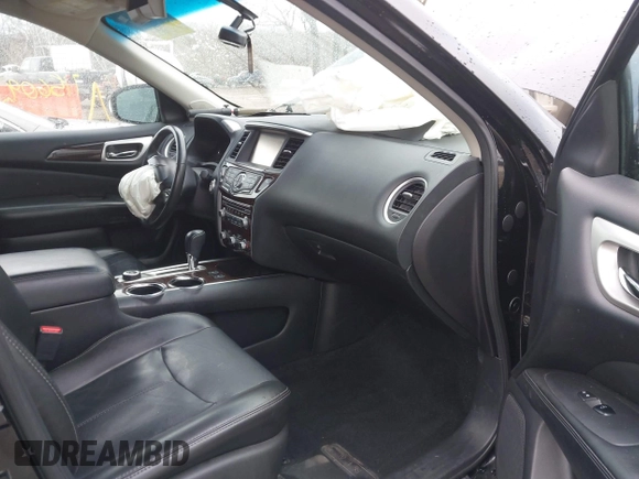 2014 Nissan Pathfinder SV with VIN 5N1AR2MM8EC692271, listed as a IAAI auction lot 41716679 with 115,609 mi miles and . Bid and sale history available at DreamBid. Image 5.