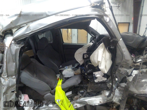 2006 Toyota Tacoma PreRunner z VIN 5TETU62N56Z200250, wystawiony jako IAAI lot #28838962 z przebiegiem Nie podano mil oraz . Historia ofert i sprzedaży dostępna na DreamBid. Obrazek 5.
