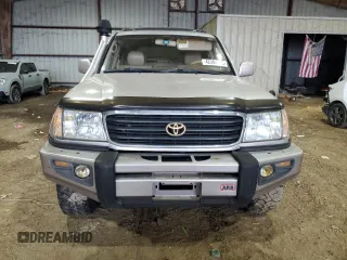 1999 Toyota Land Cruiser with VIN JT3HT05J2X0049288, listed as a Copart auction lot 42304455 with 255,285 mi miles and Salvage Title. Bid and sale history available at carsss.com. Image 5.