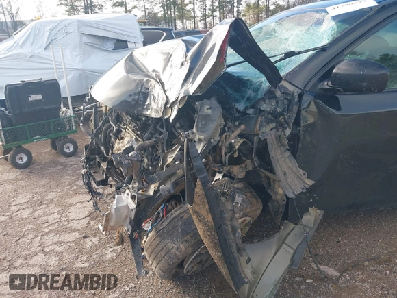2015 Nissan Pathfinder SV z VIN 5N1AR2MN6FC705870, wystawiony jako IAAI lot #41206622 z przebiegiem Nie podano mil oraz . Historia ofert i sprzedaży dostępna na DreamBid. Obrazek 16.